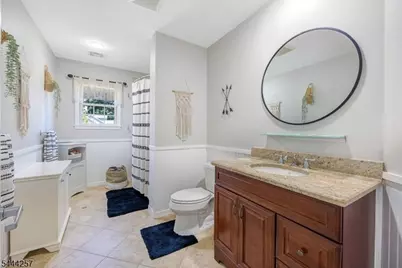 8 Ferndale Pl, Pequannock Township, NJ 07444 - Photo 34
