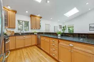 7 Bradford Ave, West Orange Township, NJ 07052 - Photo 22