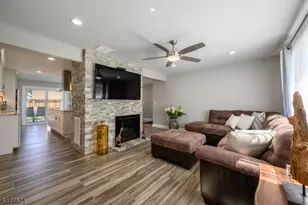 106 Greenbrook Rd, Green Brook Township, NJ 08812 - Photo 6