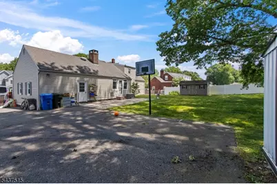 75 Lancaster Rd, Woodbridge Township, NJ 07067 - Photo 30