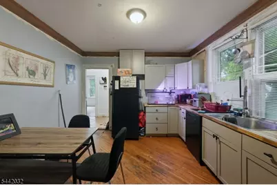 55 Schaefer Rd, Maplewood, NJ 07040 - Photo 22