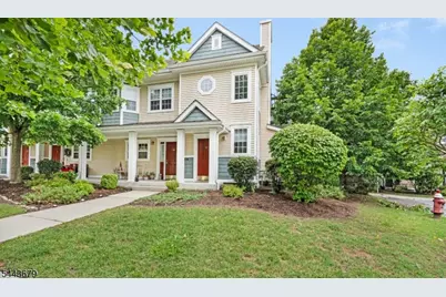 221 Old Farm Dr, Allamuchy Township, NJ 07838 - Photo 2