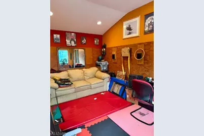 120 Barry Dr N, Vernon, NJ 07422 - Photo 30