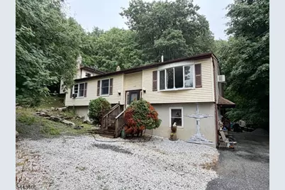 120 Barry Dr N, Vernon, NJ 07422 - Photo 36