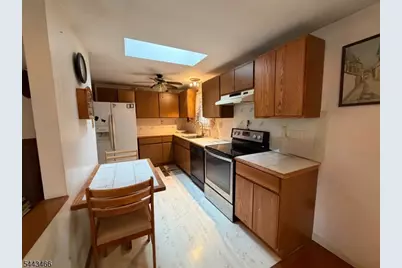 120 Barry Dr N, Vernon, NJ 07422 - Photo 8