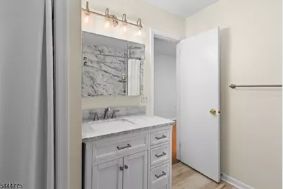 98 Wood Duck Ct, Allamuchy Township, NJ 07840 - Photo 16