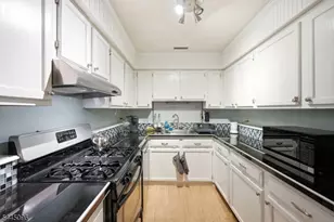 9 New Bedford Rd, West Milford, NJ 07480 - Photo 10