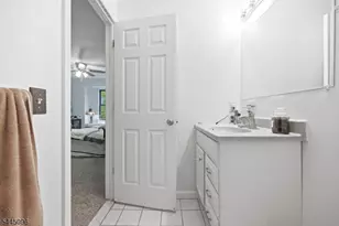 9 New Bedford Rd, West Milford, NJ 07480 - Photo 24