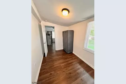46 Roosevelt Ave, Parsippany, NJ 07034 - Photo 12