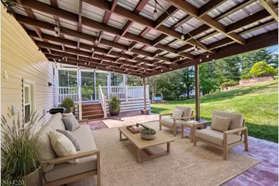 54 Mountainview Dr, Cedar Grove, NJ 07009 - Photo 32