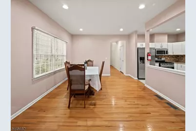 67 Rhyan Dr, Parsippany, NJ 07054 - Photo 4