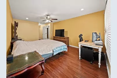67 Rhyan Dr, Parsippany, NJ 07054 - Photo 12