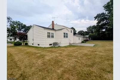 116 Stonehenge Ter, Clark Township, NJ 07066 - Photo 26