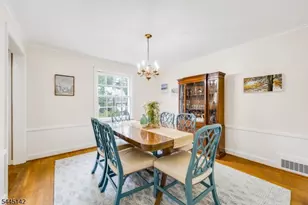 34 Colfax Rd, Springfield, NJ 07081 - Photo 4