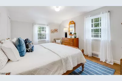 34 Colfax Rd, Springfield, NJ 07081 - Photo 18