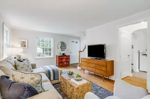 34 Colfax Rd, Springfield, NJ 07081 - Photo 12