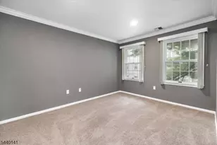 37 Amethyst Ln, Paterson, NJ 07501 - Photo 14