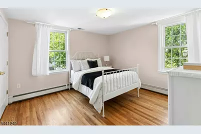 922 Cleveland Ave, Westfield, NJ 07090 - Photo 22