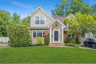 922 Cleveland Ave, Westfield, NJ 07090 - Photo 1