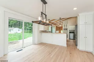 163 Sand Spring Rd, Harding Township, NJ 07960 - Photo 10
