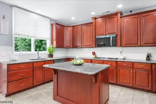 1 Tanager Dr, Raritan Township, NJ 08551 - Photo 12