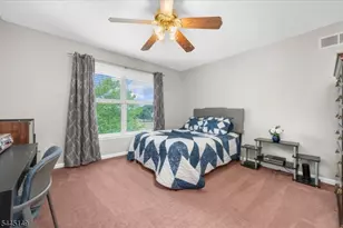 1 Tanager Dr, Raritan Township, NJ 08551 - Photo 32