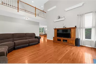 1 Tanager Dr, Raritan Township, NJ 08551 - Photo 18