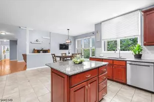 1 Tanager Dr, Raritan Township, NJ 08551 - Photo 14