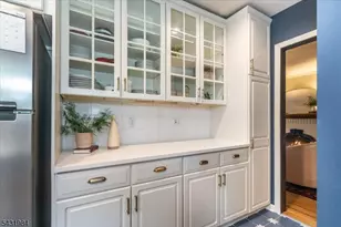 38 Burroughs Way, Maplewood, NJ 07040 - Photo 14