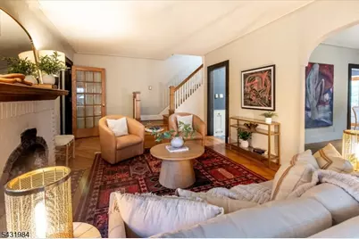 38 Burroughs Way, Maplewood, NJ 07040 - Photo 6