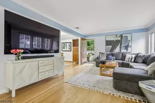 5 The Glen, Cedar Grove, NJ 07009 - Photo 6
