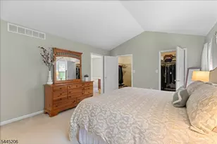 36 Blackstone Dr, Montgomery Township, NJ 08540 - Photo 16