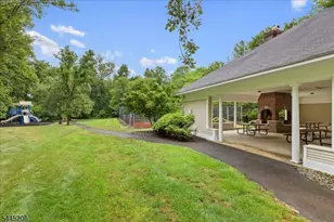 36 Blackstone Dr, Montgomery Township, NJ 08540 - Photo 32