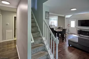 1 Lakeshore Dr, Roxbury Township, NJ 07857 - Photo 10
