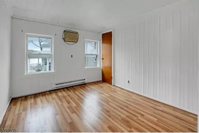 78 Ithanell Rd, Hopatcong, NJ 07843 - Photo 10