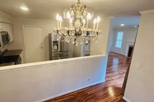 231 McAuliffe Ct, Franklin Township, NJ 08873 - Photo 4