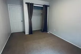 231 McAuliffe Ct, Franklin Township, NJ 08873 - Photo 16