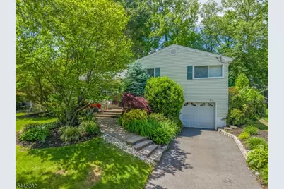 61 Glenwood Rd, Fanwood, NJ 07023 - Photo 1