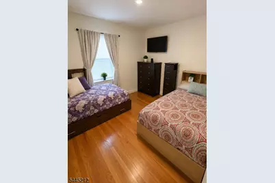 757 Seaport Dr, Elizabeth, NJ 07201 - Photo 8