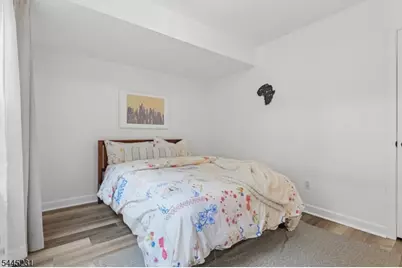2402 Hamlette Pl, Scotch Plains Township, NJ 07076 - Photo 24