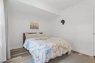 2402 Hamlette Pl, Scotch Plains Township, NJ 07076 - Photo 24