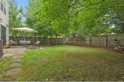 2402 Hamlette Pl, Scotch Plains Township, NJ 07076 - Photo 30