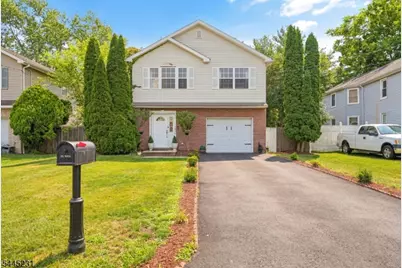 2402 Hamlette Pl, Scotch Plains Township, NJ 07076 - Photo 2