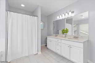 370 Westfield Ave, Clark Township, NJ 07066 - Photo 24