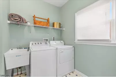 370 Westfield Ave, Clark Township, NJ 07066 - Photo 16