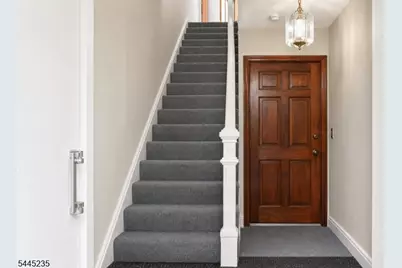 21 Main, Linden, NJ 07036 - Photo 2