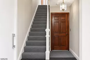 21 Main, Linden, NJ 07036 - Photo 2