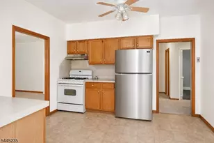 21 Main, Linden, NJ 07036 - Photo 8