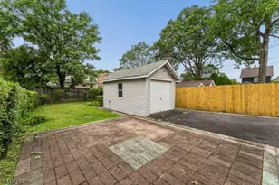 23 Princeton St, Nutley, NJ 07110 - Photo 28