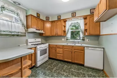 23 Princeton St, Nutley, NJ 07110 - Photo 14